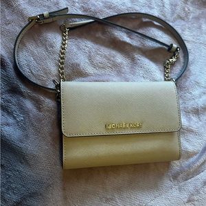Michael Kors jet set crossbody purse.